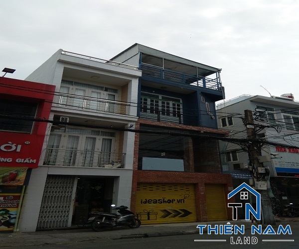 Cho thuê mặt tiềnHuỳnh Văn Bánh 4,5x12m 1tr 3 lầu ST  Q.Phú Nhuận