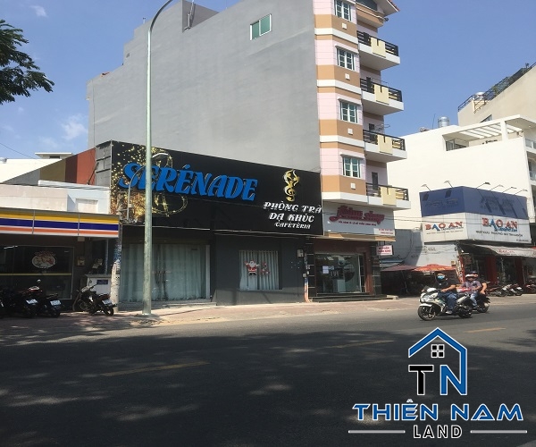 Nhà MT đường cho thuê đường Cao Thắng, Phường 12,Quận 10