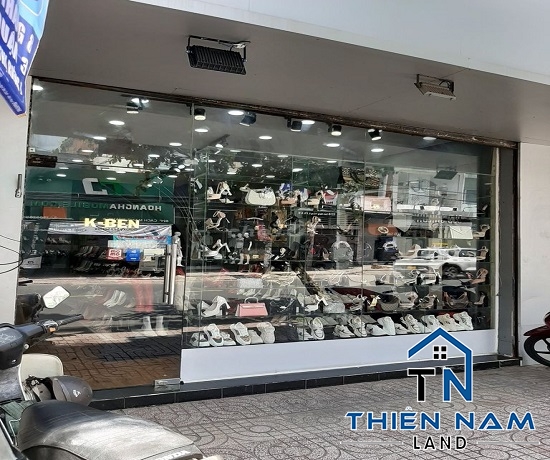 Cho thuê Mặt bằng kinh doanh đường Cách Mạng Tháng 8, P11, Quận 3 - Giá 40 triệu 
