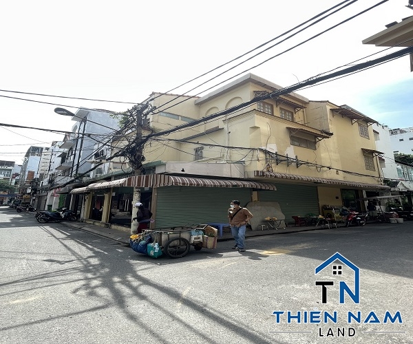 Cho thuê nhà Góc đường Sư Vạn Hạnh, phường 10, Quận 10, Diện tích 9m x 15m