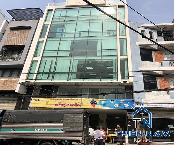 Cho thuê nhà đường CMT8 ngay Hà Đô Centrosa, Phường 12, Quận 10