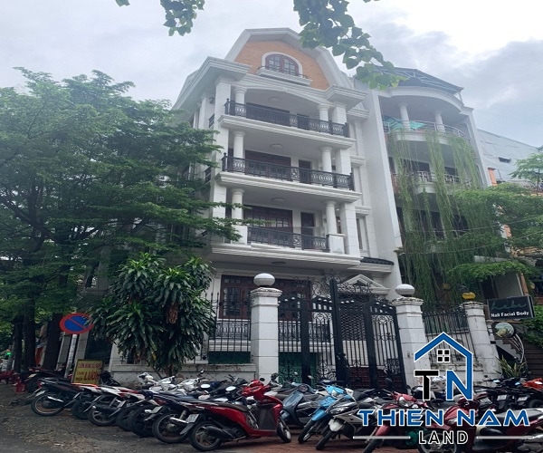 Cho thuê nhà Góc 2 MẶT TIỀN  đường Trần Thiện Chánh, Phường 12, Quận 10, Diện tích : 8m x 20m