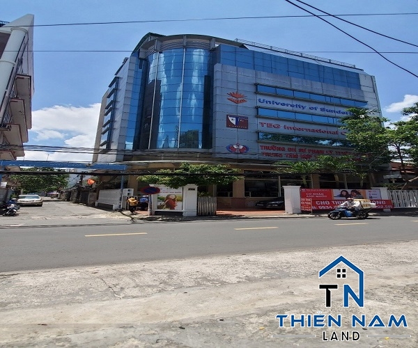 Cho thuê nguyên tòa nhà đường Nguyễn Trọng Tuyển, Phường 10, Phú Nhuận