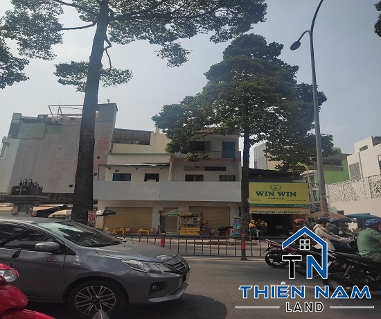 Cho thuê nhà MT đường 3/2, Phường 10, Quận 10 -  Giá 145 triệu