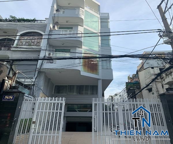 Cho thuê nhà đường Mặt Tiền đường Bành Văn Trân, Phường 7, Quận Tân Bình, DT: 300m2