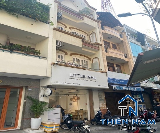 Cho thuê nhà MT Hoa Huệ, P7, Quận Phú Nhuận  -  Giá 28 Triệu 