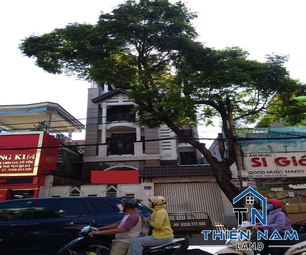 Cho thuê mặt tiền kinh doanh 8x40m Trương Công Định Q.Tân Bình