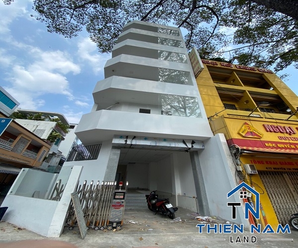 Nhà cho thuê quận 10. Cho thuê nhà mặt tiền Nguyễn Tri Phương, Phường 9, Quận 10