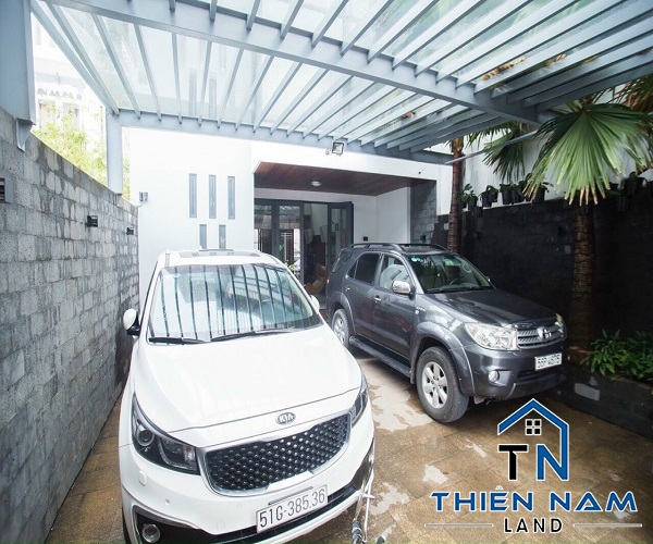 Cho thuê nhà đường Nguyễn Văn Trỗi, Quận Phú Nhuận, diện tích: 7m x 36m