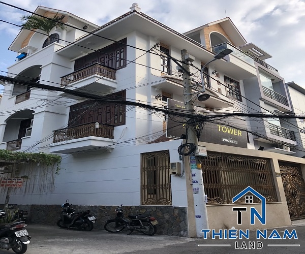 Cho thuê nhà đường CMT8, Phường 15, Quận 10, giá 100tr/Tháng