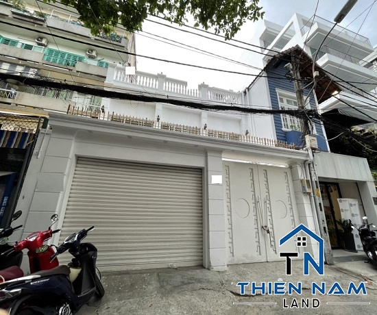 Biệt thự cho thuê đường Nguyễn Văn Trỗi, Quận Phú Nhuận - Giá 3.500$