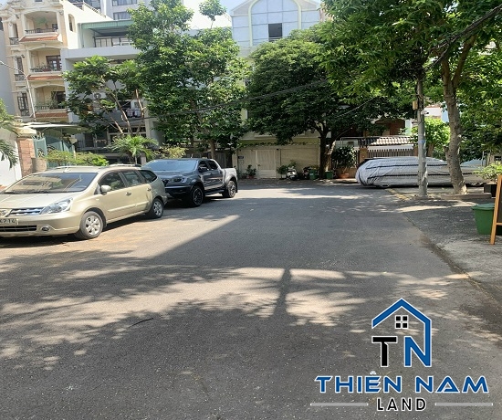 Cho thuê nhà đường Huỳnh Lan Khanh ( Khu Biệt Thự Hồng Long), Phường 2, Quận Tân Bình -  Giá 35 triệu
