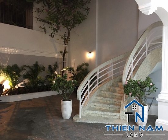 Cho thuê Biệt thự đường Nguyễn Văn Trỗi, Quận Phú Nhuận  -  Giá 85 Triệu 