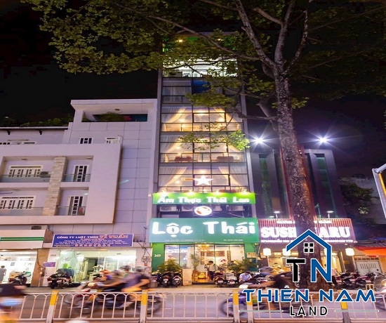 Cho thuê nhà đường Nguyễn Tri Phương, P5, Quận 10 -  Giá 99 Triệu 