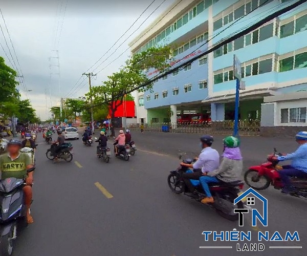 Cho thuê mặt tiền âu cơ 7x17m, 1 trệt 1 lầu 