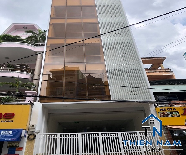 Cho thuê nhà mặt tiền Hồ Bá Kiện, Phường 15, Quận 10, giá 120 triệu/Tháng