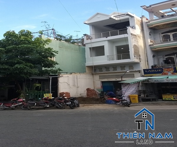 Cho Thuê mặt tiền Bàu Cát  4x20m, 1 trệt lửng 2 lầu 