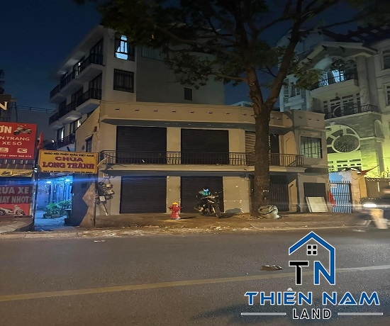 Cho thuê nhà Góc 3 MT  Trường Sa, Phường 2, Quận Phú Nhuận -  Giá 40 triệu