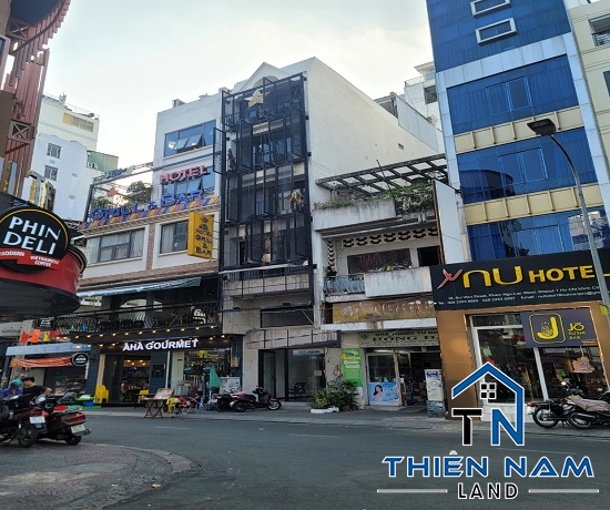 Cho thuê nhà MT Bùi Viện,Phường Phạm Ngũ Lão, Quận 1 -  Giá 8.000 USD