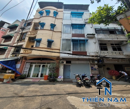 Cho Thuê nhà đường Lê Thánh Tôn, Phường Bến Nghé, Quận 1 - Giá 43 triệu