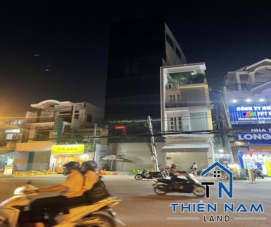 Cho thuê Tòa Nhà Bùi Hữu Nghĩa, Quận Bình Thạnh  -  Giá 250 Triệu 