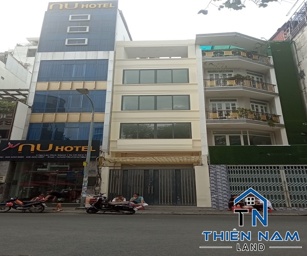 Cho thuê nhà mặt tiền đường Bùi Viện, phường Phạm Ngũ Lão, Quận 1