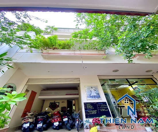 Cho thuê Biệt thự MT đường Trần Quý Khoách, P Tân ĐỊnh , Quận 1 - Giá 4.200$