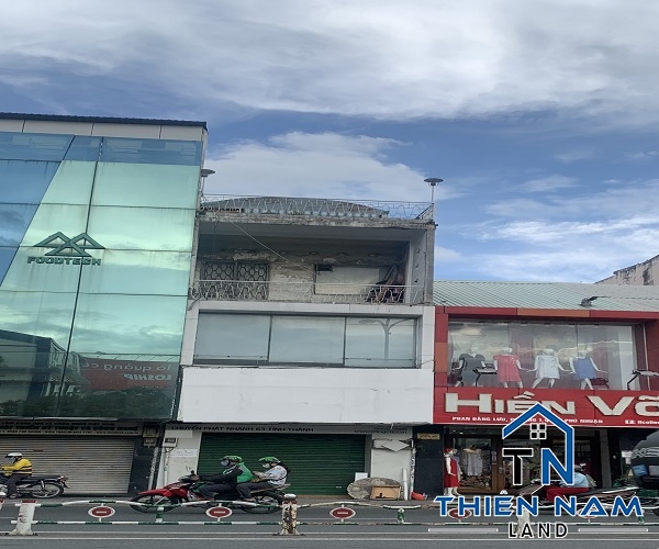 Cho thuê nhà mặt tiền Phan Đăng Lưu,  Phường 1, quận Phú Nhuận.