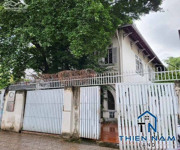 CHO THUÊ BIỆT THỰ ĐƯỜNG ĐIỆN BIÊN PHỦ, PHƯỜNG VÕ THỊ SÁU, QUẬN 3, DIỆN TÍCH: 360M2