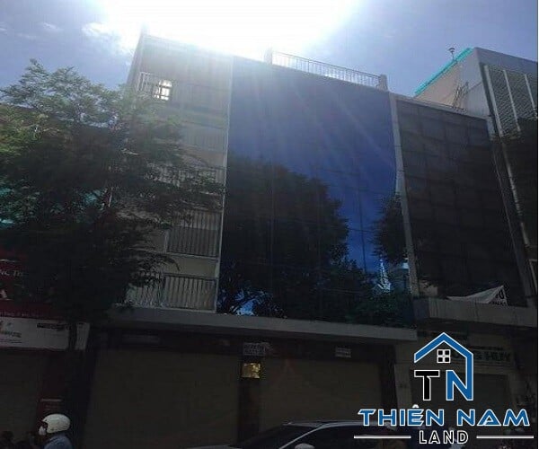 Cho thuê nhà đường Tôn Thất Tùng,Phường Bến Thành,Quận 1