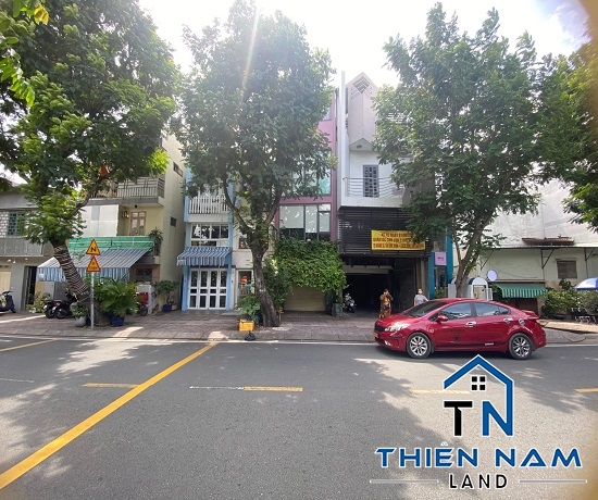 Cho thuê nhà MT đường Hoàng Sa, P Tân Định, Quận 1 -  Giá 40 triệu 