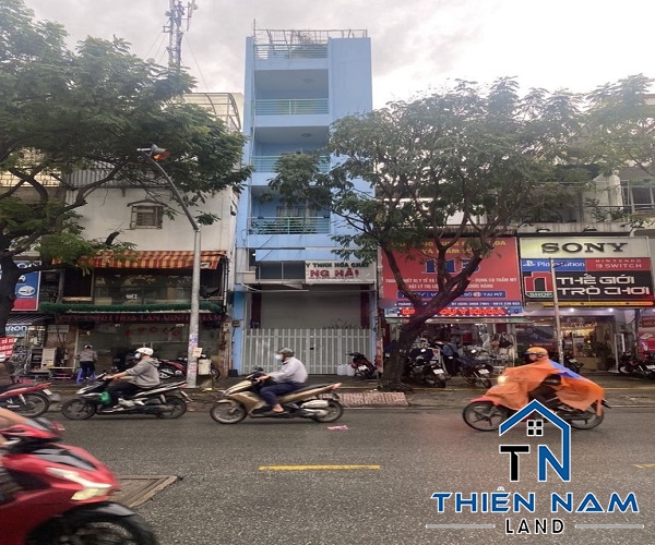 Cho thuê nhà mặt tiền đừơng Thành Thái, phường 10, quận 10, giá 75 triệu