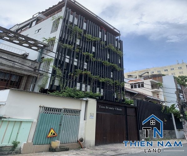 Cho thuê nhà đường Bà Huyện Thanh Quan , Quận 3, Diện tích: 10.5mx30m
