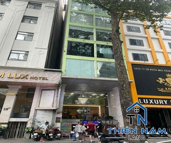 Cho thuê nhà đường Bùi Thị Xuân, P Bến Thành, Quận 1 -  Giá 140 Triệu 