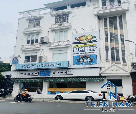 Cho thuê nhà Góc 2 MT đường Vũ Huy Tấn, P 3, Quận Phú Nhuận  - Giá 602 Triệu 