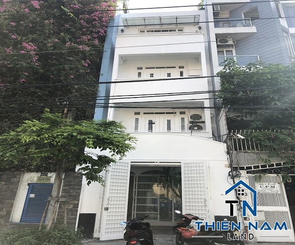Cho thuê nhà mặt tiền Trần Nhật Duật, Tân Định, Quận 1 giá 50tr/Tháng