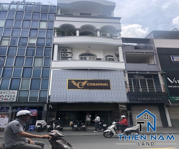 Cho thuê nhà mặt tiền đường Hai Bà Trưng, Tân Định, Quận 1