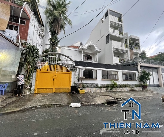 Cho thuê Biệt Thự đường Hòa Hưng, Quận 10  -  Giá 75 triệu