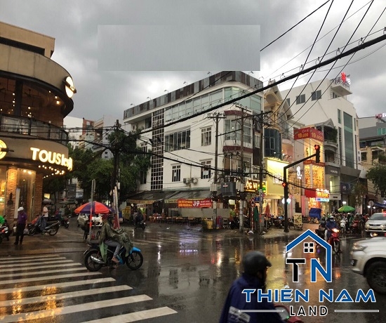 Cho thuê nhà đường Nguyễn Gia Trí, P25, Quận Bình Thạnh  - Giá 6000 USD