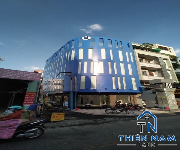 Cho thuê nhà  góc 2 mặt tiền đường Thích Quảng Đức, phường 5, Quận Phú Nhuận