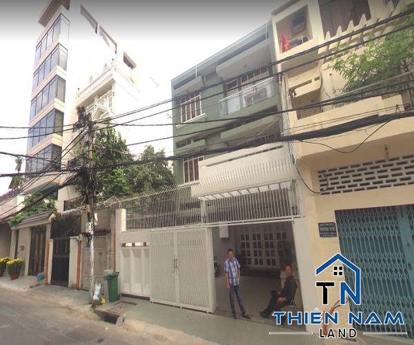 Cho thuê biệt thự Đặng Tất Quận 1. DT: 8x24 trệt 2lau sân vườn