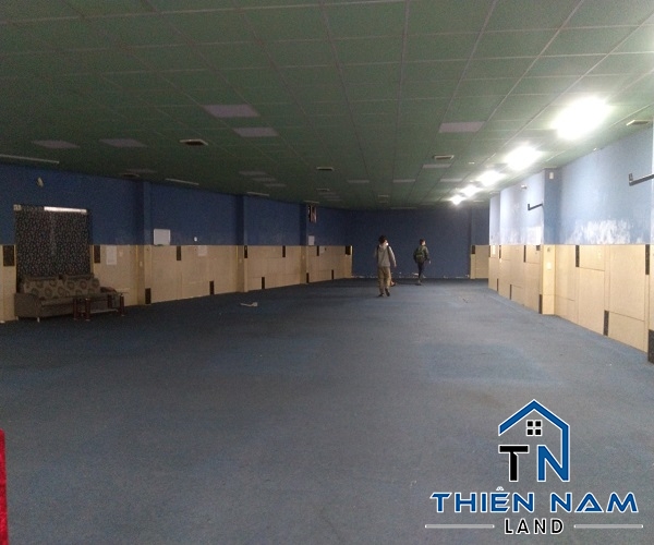 Cho thuê mặt tiền kinh doanh 15x30m Q.Tân Bình