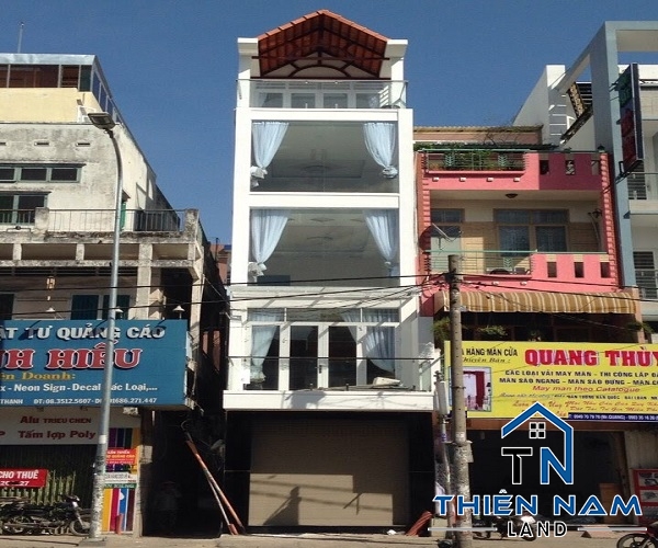 Cho thuê nhà Mặt Tiền đường Bạch Đằng,phường 24, Quận Bình Thạnh, chỉ 40 triệu