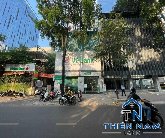 Cho thuê nhà MT đường Phạm Ngọc Thạch, P Võ Thị Sáu, Quận 3 - Giá 300 Triệu 