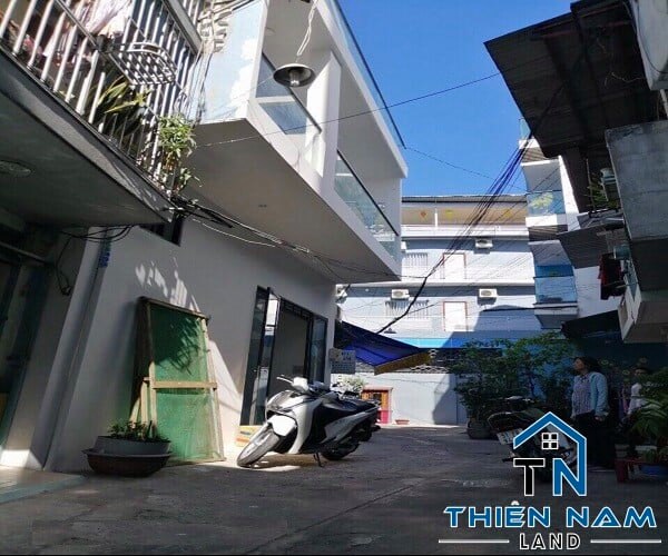 Cho thuê nhà hẻm đường Trường Sa,Phường 7,Quận 3