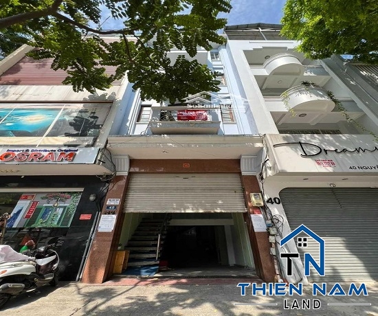 Cho thuê nhà MT đường Nguyễn Đình Chiểu, Đakao, Quận 1 -  Giá 73 Triệu 