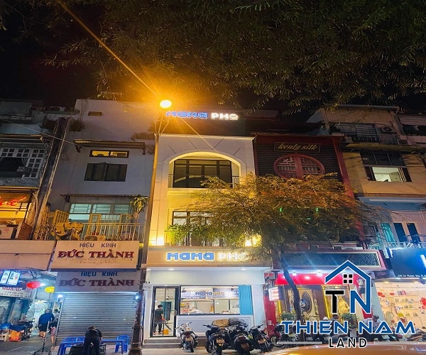 Cho thuê nhà đường Lê Thánh Tôn,Phường Bến Thành,Quận 1
