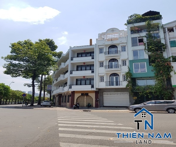 Mặt bằng cho thuê Góc 2 MT đường Nguyễn Đình Chiểu, Phường Đa Kao, Quận 1