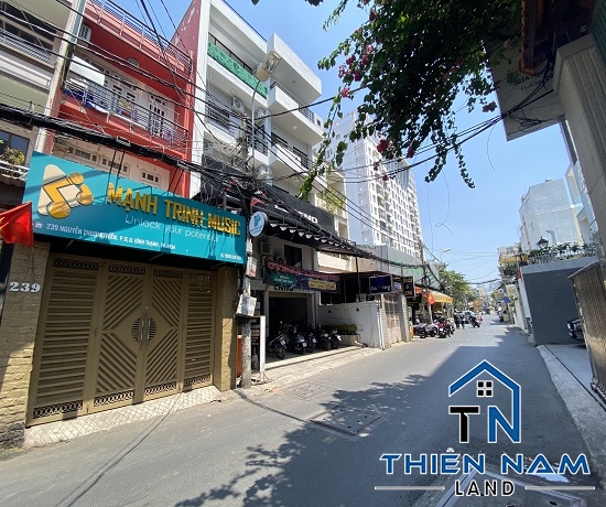 Cho thuê nhà đường Nguyễn thượng Hiền, P6, Quận Bình Thạnh  -  Giá 30 Triệu 