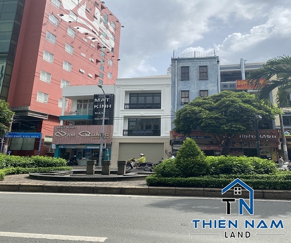 Cho thuê nhà mặt tiền Phan Xích Long , Phường 2, Quận Phú Nhuận, ngang 5m